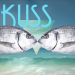 Zwei Fische die sich zum Welt-Kuss-Tag küssen