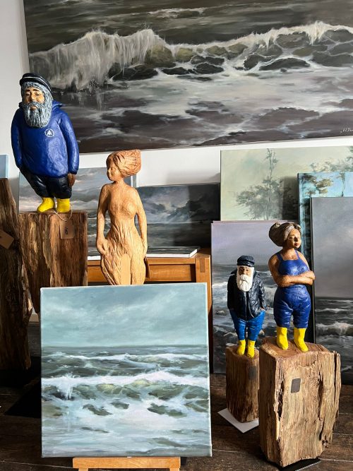 Von Holzskulpturen und Meeresrauschen: Kunstprojekt unterstützt Wattenmeer-Schutz